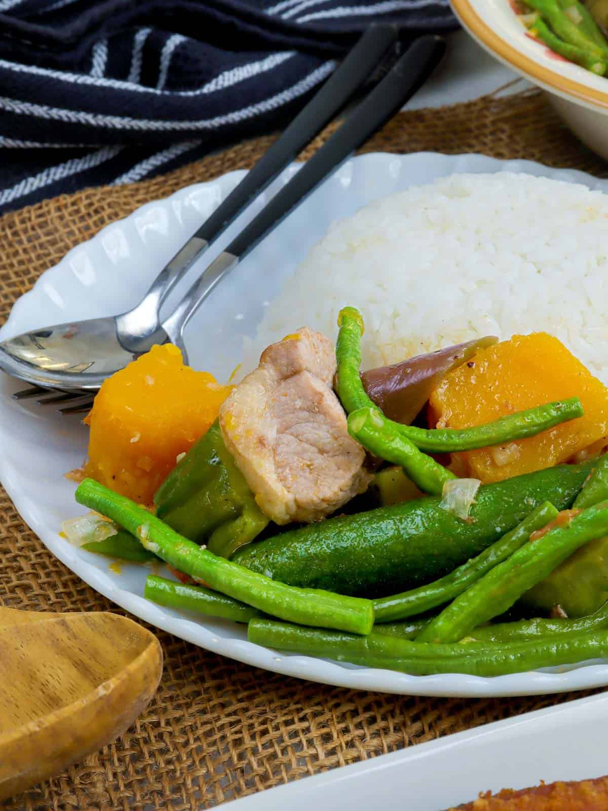 Pinakbet Tagalog with Pork Belly - Kawaling Pinoy