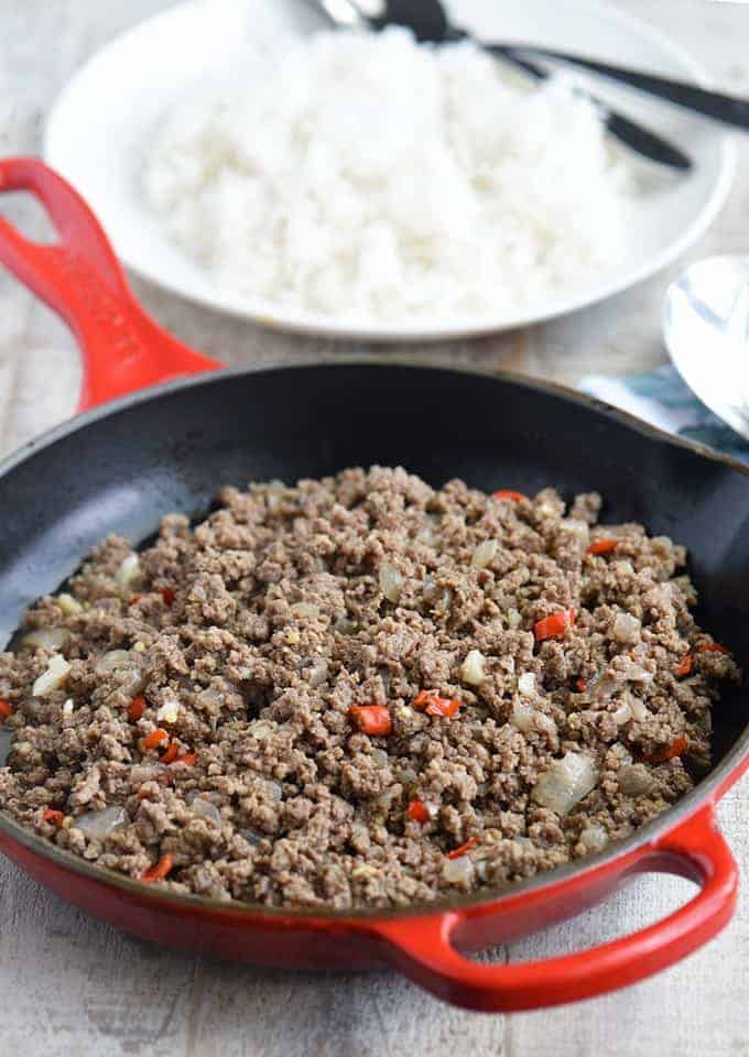 Bagis in a red skillet