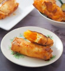 turon filled with mango and cream cheese