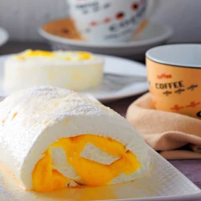 Brazo de Mercedes on a white platter