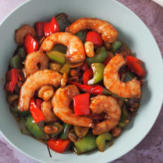 https://www.kawalingpinoy.com/wp-content/uploads/2015/07/kung-pao-shrimp-stir-fry-top-680x680.jpg