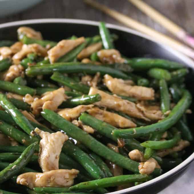 Green Bean Chicken in a pan