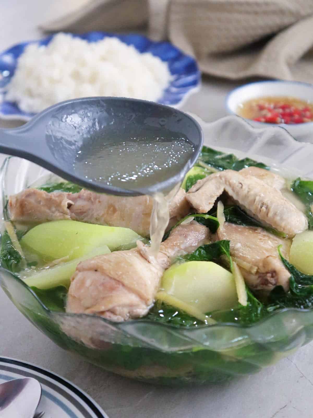 serving tinolang manok sa upo in a bowl