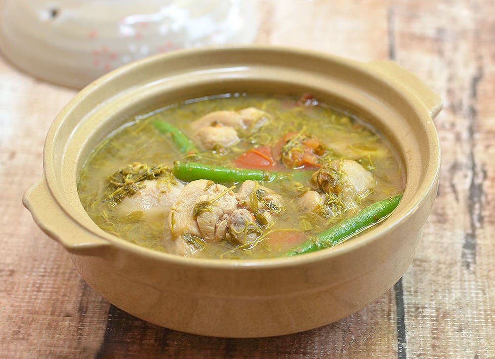 Sinampalukang Manok