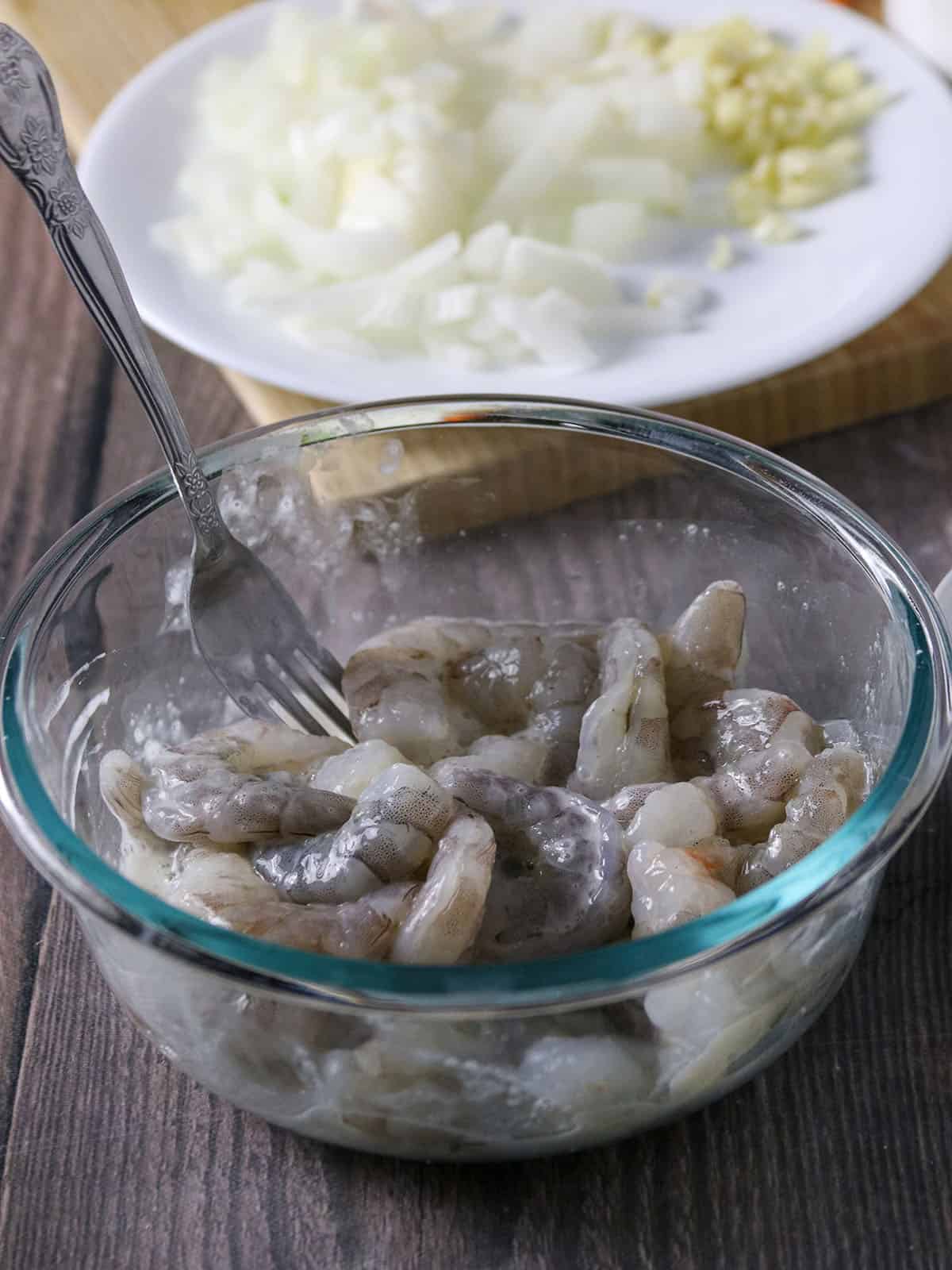 velveting shrimp in cornstarch