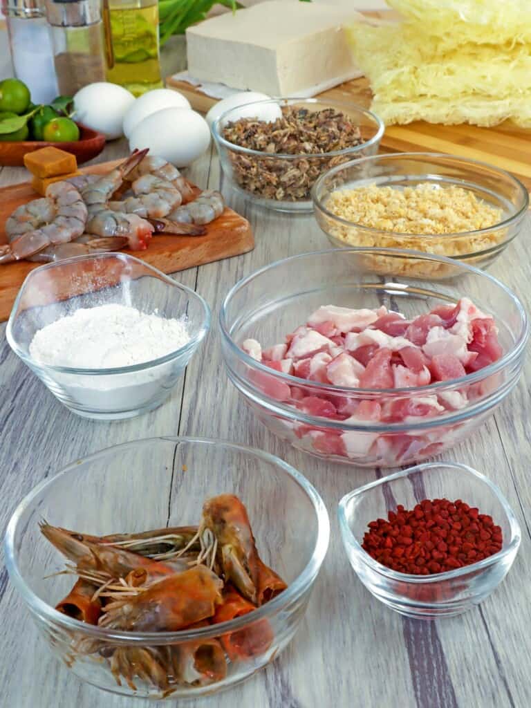 ingredients for pancit palabok