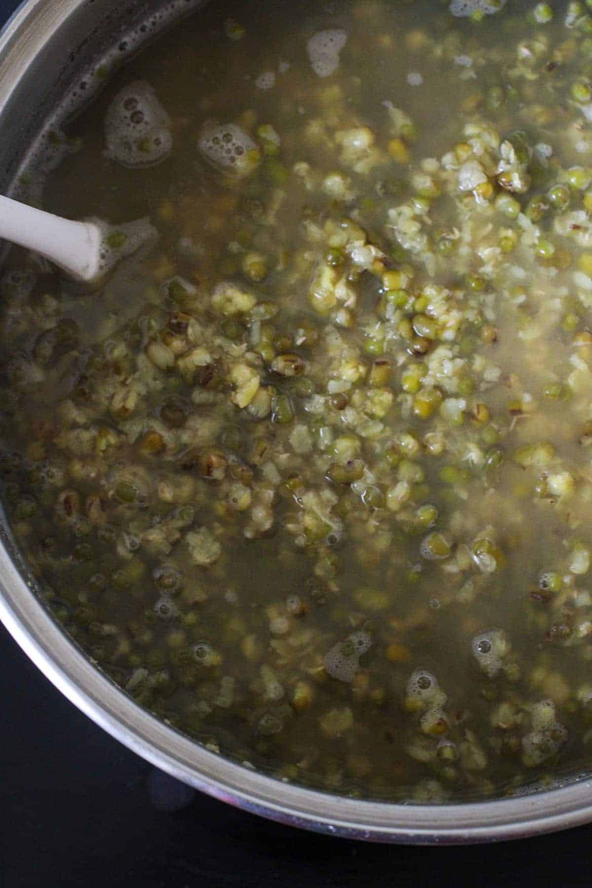 cooked mung beans in a pot