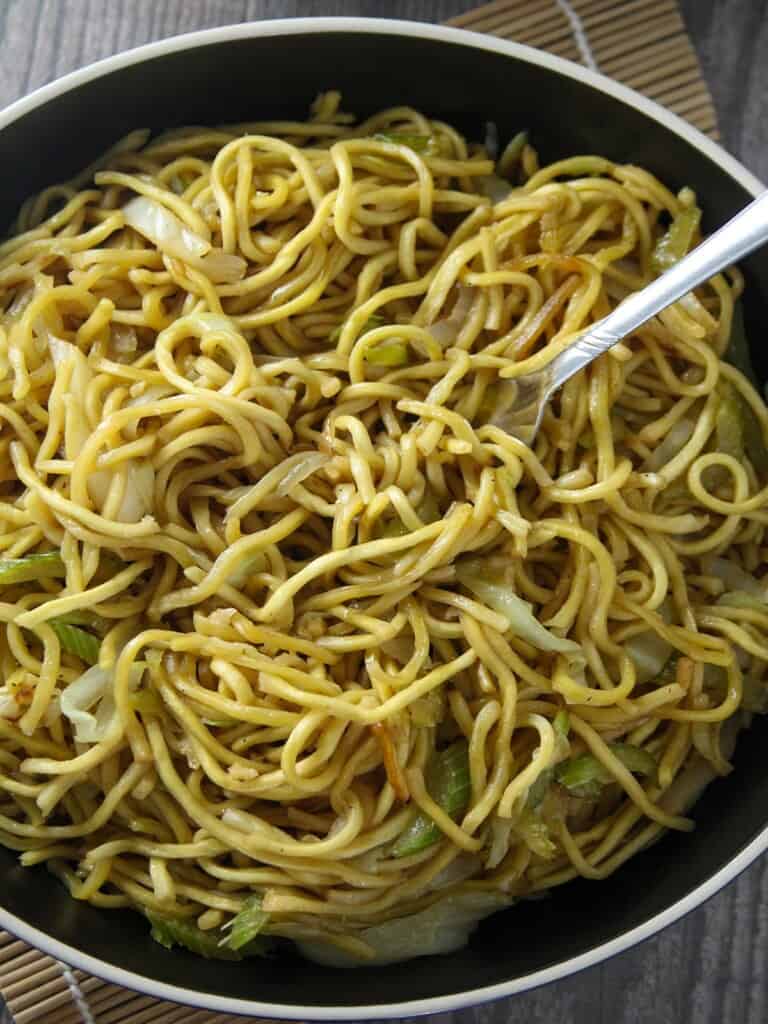 vegetable chow mein in a wide pan