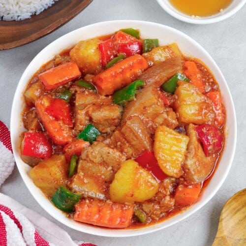 Pork Afritada (Afritadang Baboy) Kawaling Pinoy