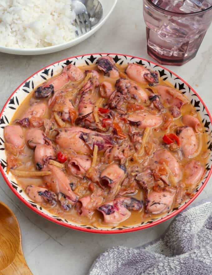 Adobong Pusit sa Gata in a serving bowl