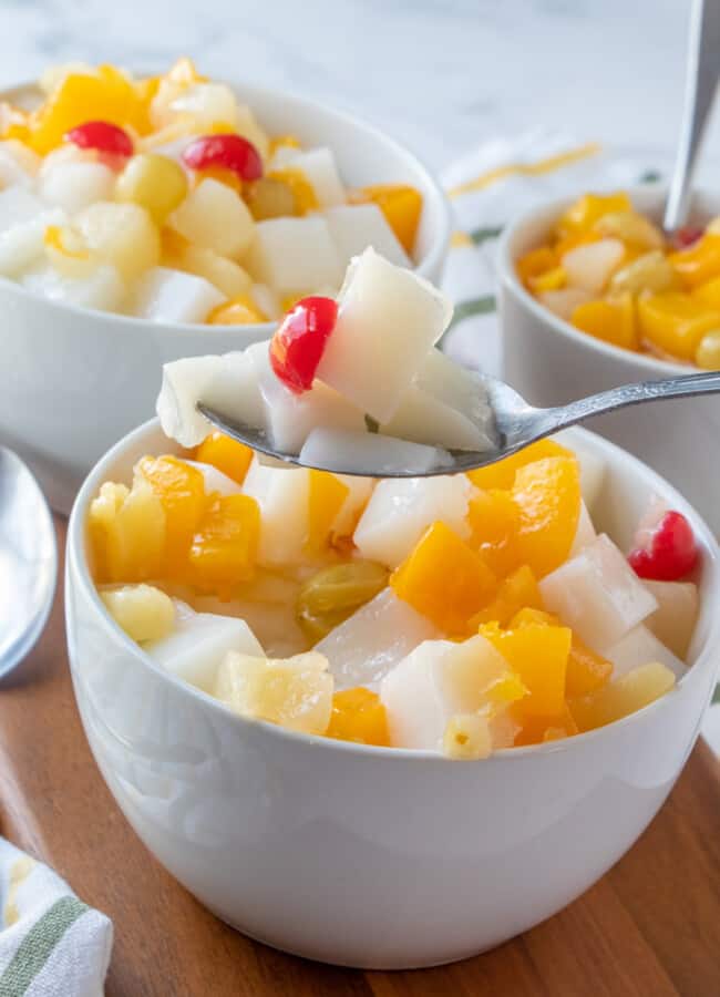 Almond Jello with Fruit Cocktail (Annin Tofu) Kawaling PInoy