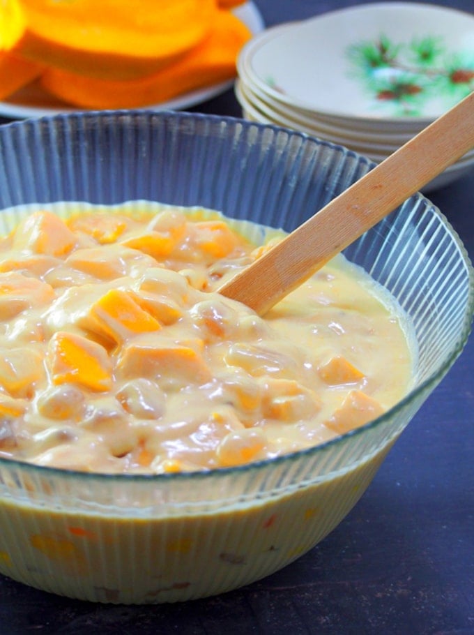 Mango Bango dessert in a large bowl