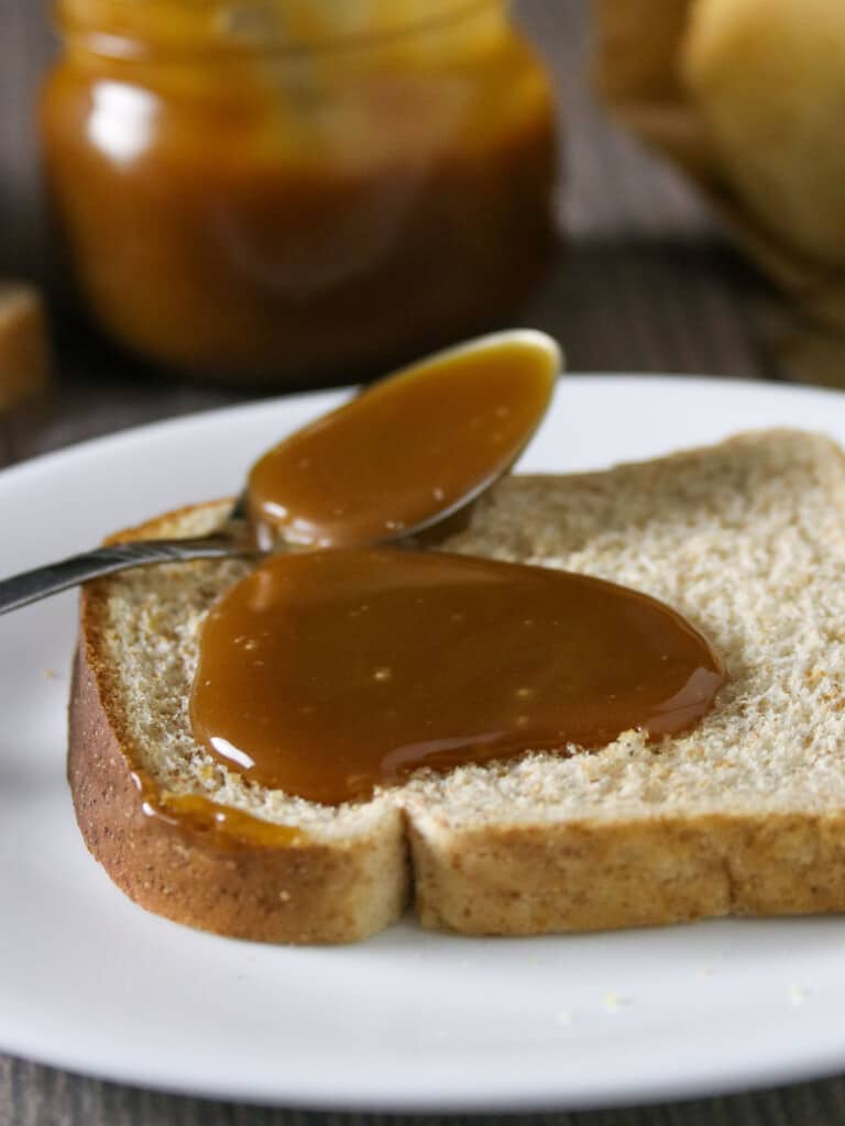 sliced bread with coconut jam